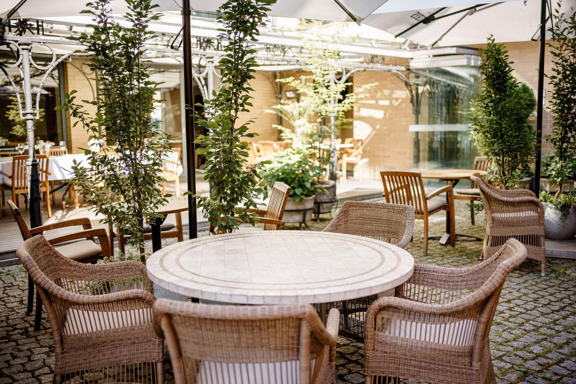 Euterpe Hotel Klaipeda Exterior foto